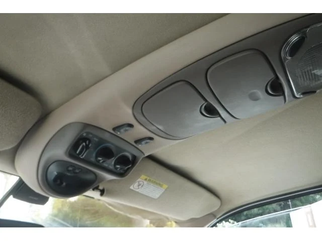Lincoln NAVIGATOR 28