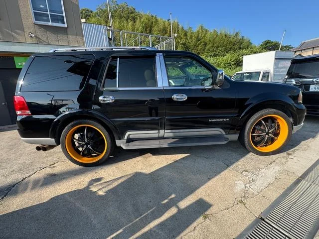 Lincoln NAVIGATOR 6