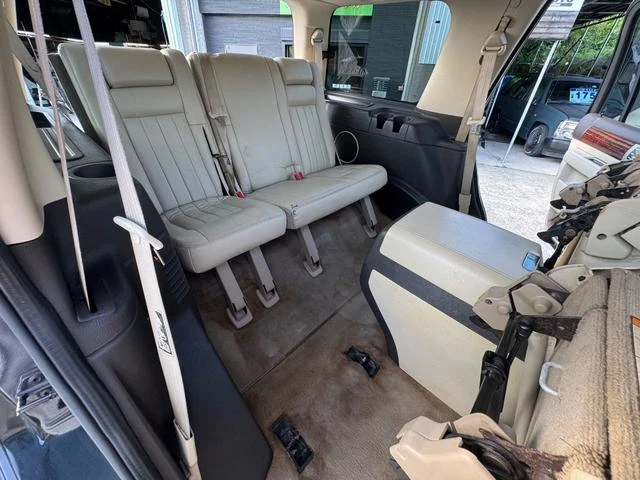 Lincoln NAVIGATOR 53