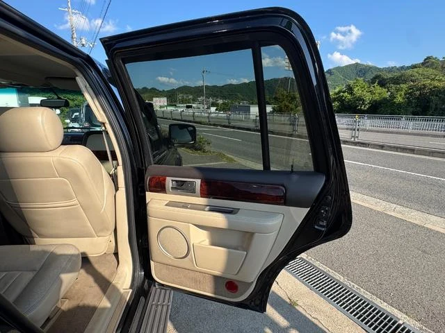 Lincoln NAVIGATOR 14