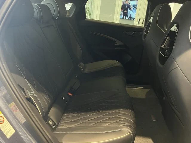 BYD SEAL 9