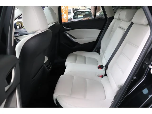 Mazda ATENZA 47