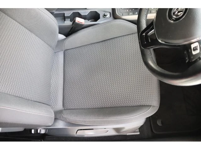Volkswagen POLO 32