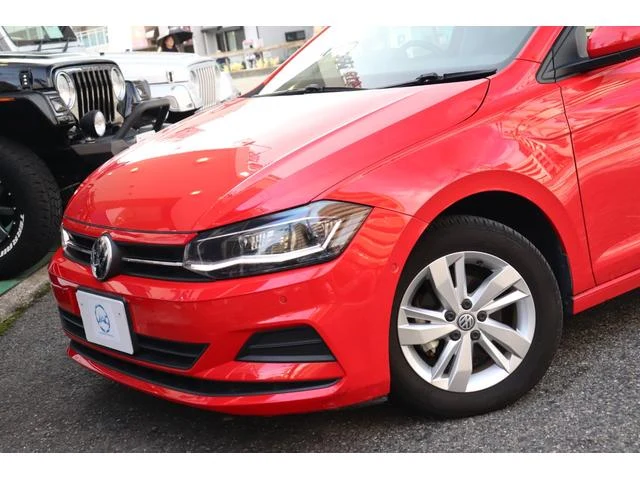 Volkswagen POLO 16