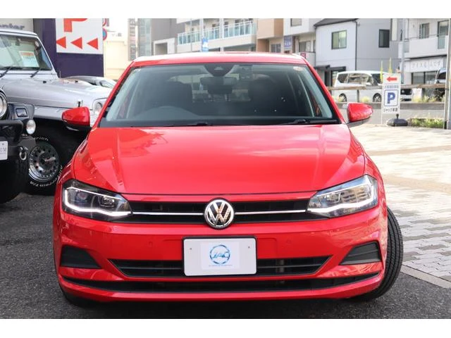 Volkswagen POLO 8