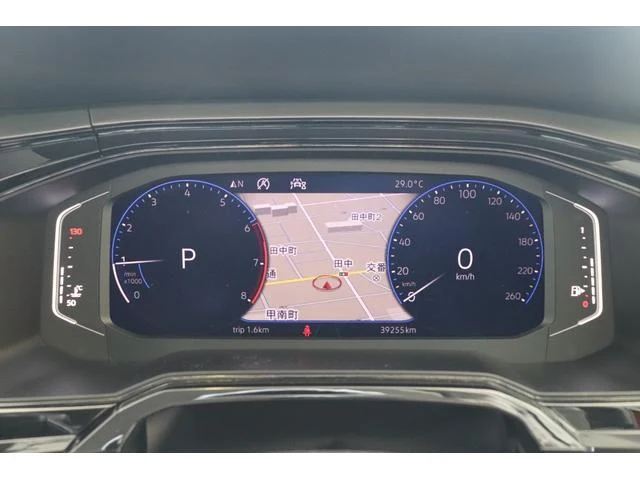 Volkswagen POLO 23
