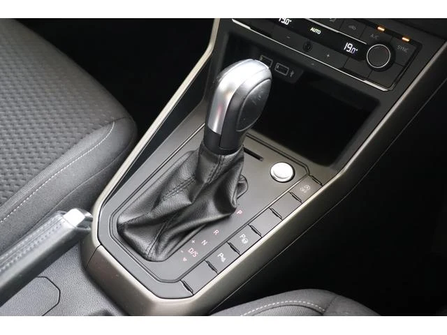 Volkswagen POLO 28