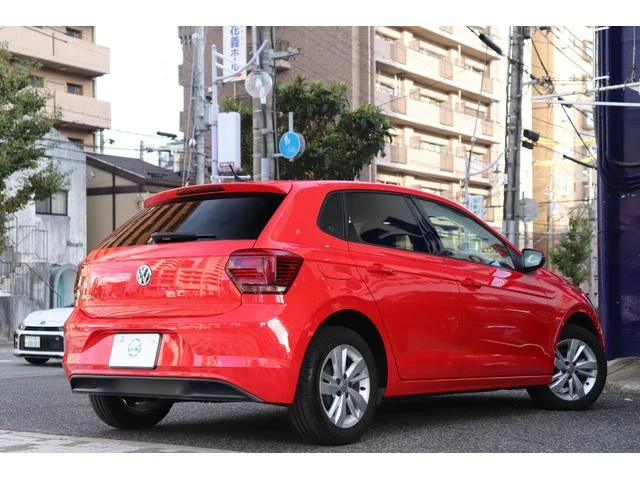 Volkswagen POLO 4