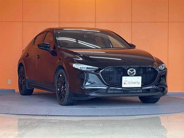 Mazda MAZDA3 4