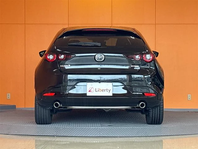 Mazda MAZDA3 7