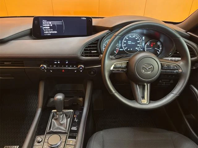 Mazda MAZDA3 20