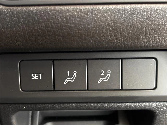 Mazda MAZDA3 25