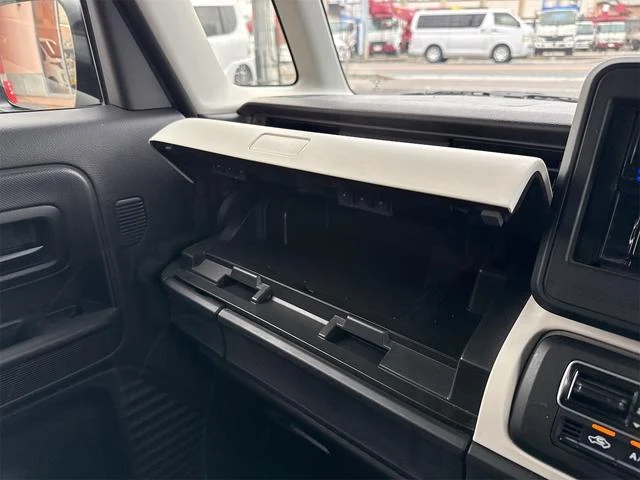 Mazda FLAIR 41