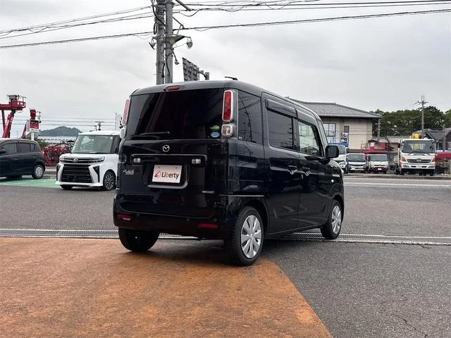 Mazda FLAIR 16