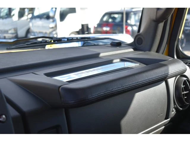 Hummer H2 25