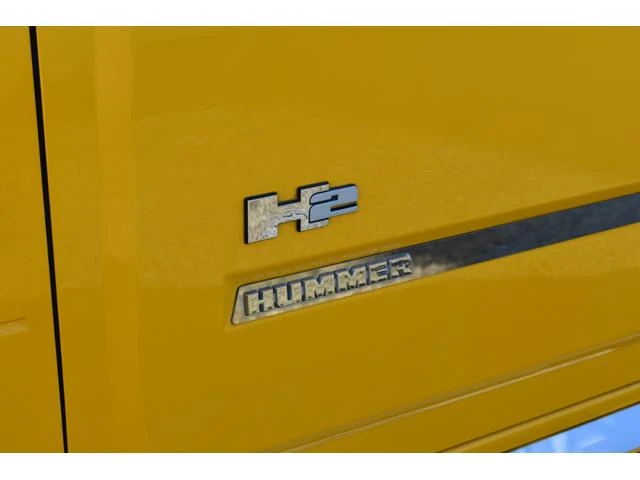 Hummer H2 57