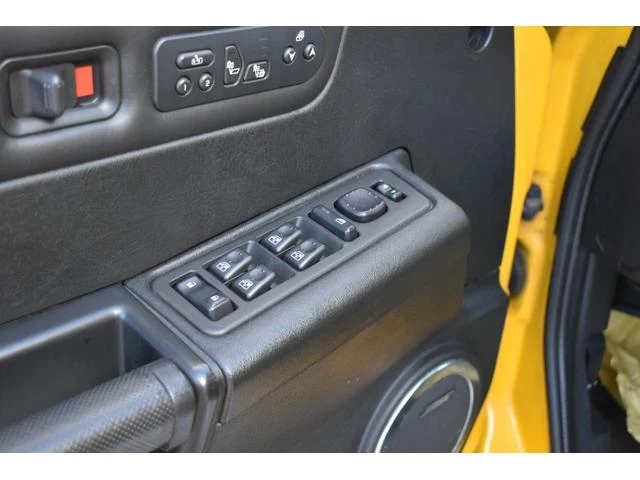 Hummer H2 33