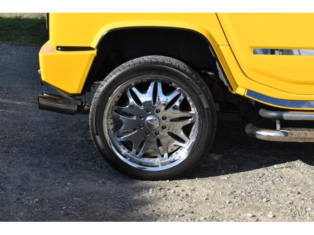 Hummer H2 67