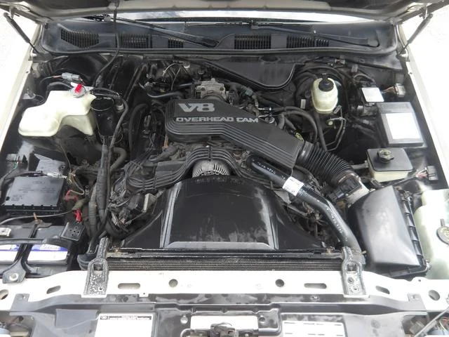 Lincoln TOWNCAR 14