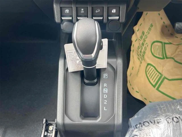 Suzuki JIMNY 3