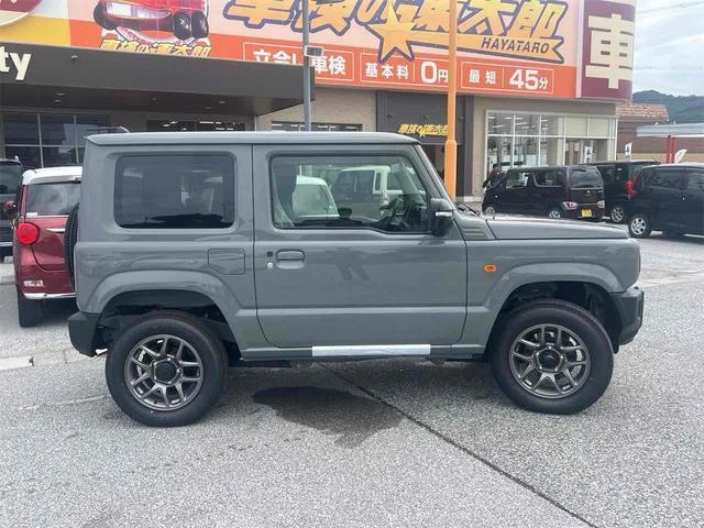 Suzuki JIMNY 12