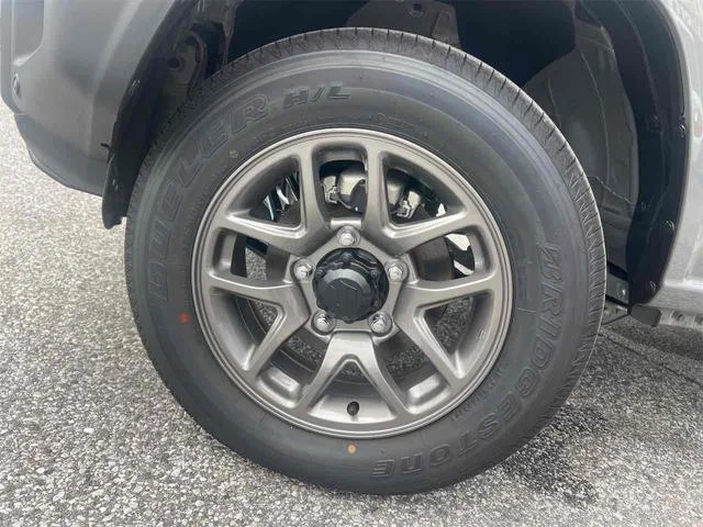 Suzuki JIMNY 18