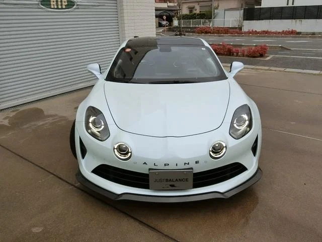 Alpine A110 9