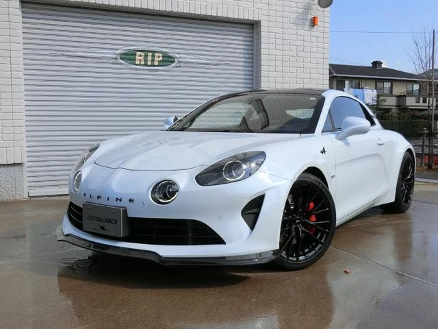 Alpine A110 2