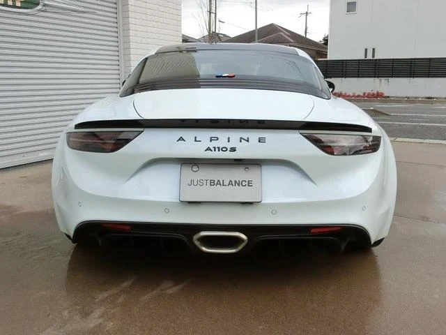 Alpine A110 10
