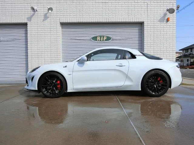 Alpine A110 5