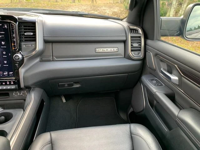 Dodge RAM 43