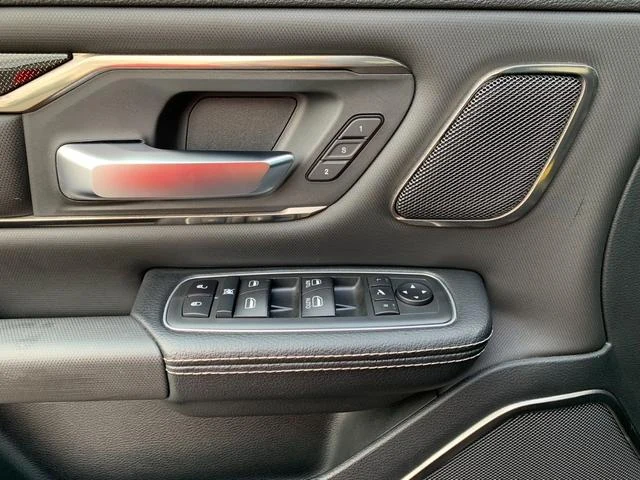 Dodge RAM 53