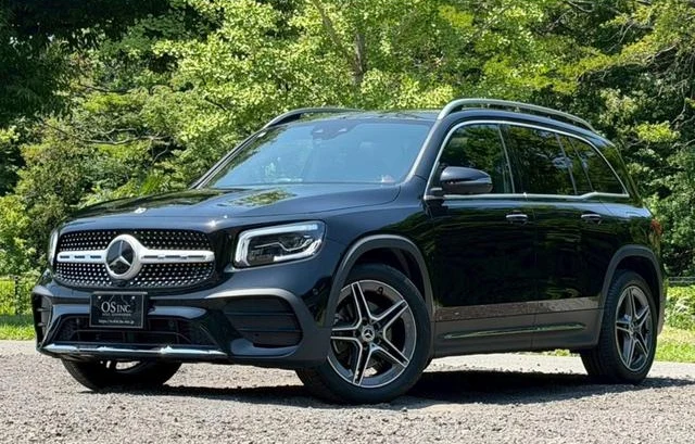 MERCEDES BENZ GLB