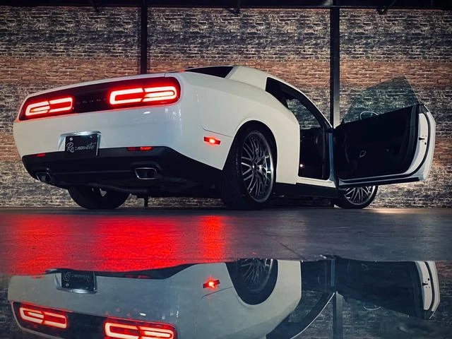 Dodge CHARENGER 6