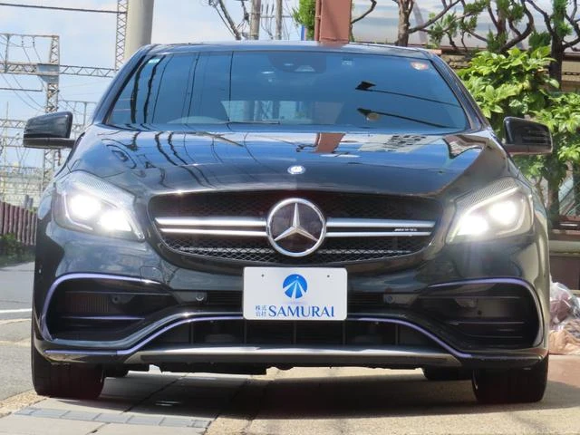 MERCEDES AMG A-CLASS 43