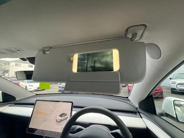 Tesla MODEL 23