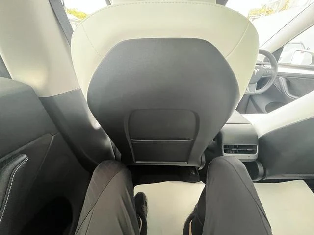 Tesla MODEL 58