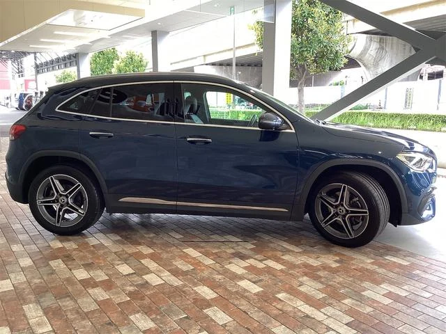 MERCEDES BENZ GLA-CLASS 13