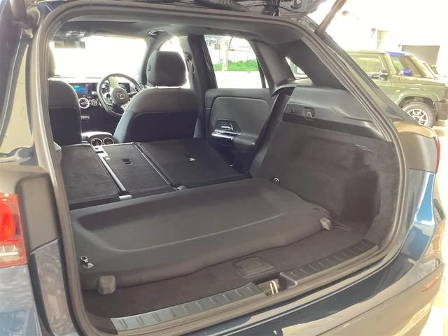MERCEDES BENZ GLA-CLASS 44