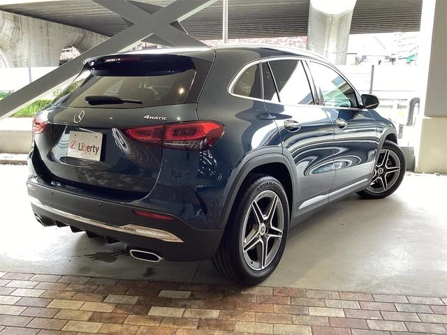 MERCEDES BENZ GLA-CLASS 14