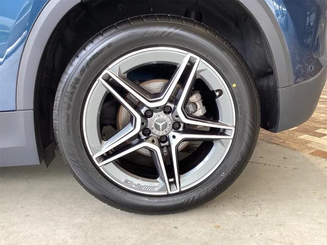 MERCEDES BENZ GLA-CLASS 26