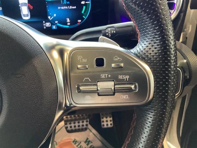 MERCEDES BENZ CLA-CLASS 8