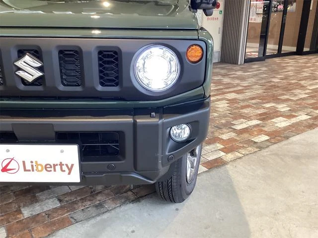 Suzuki JIMNY 23