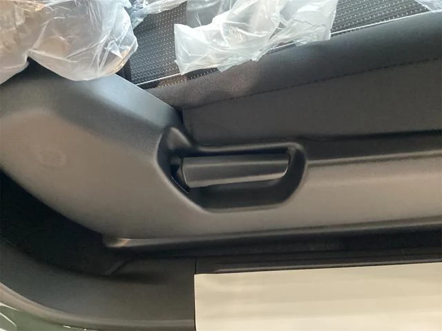 Suzuki JIMNY 38