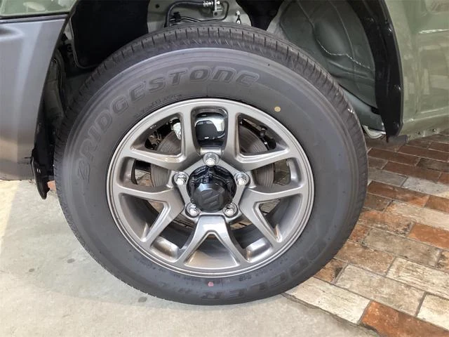 Suzuki JIMNY 18