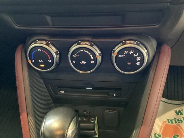 Mazda CX-3 20S 8