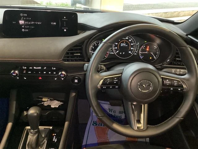 Mazda MAZDA3 2