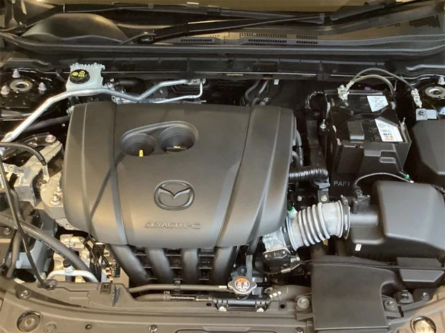 Mazda MAZDA3 18