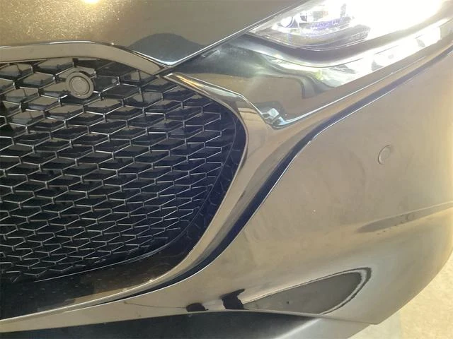 Mazda MAZDA3 23