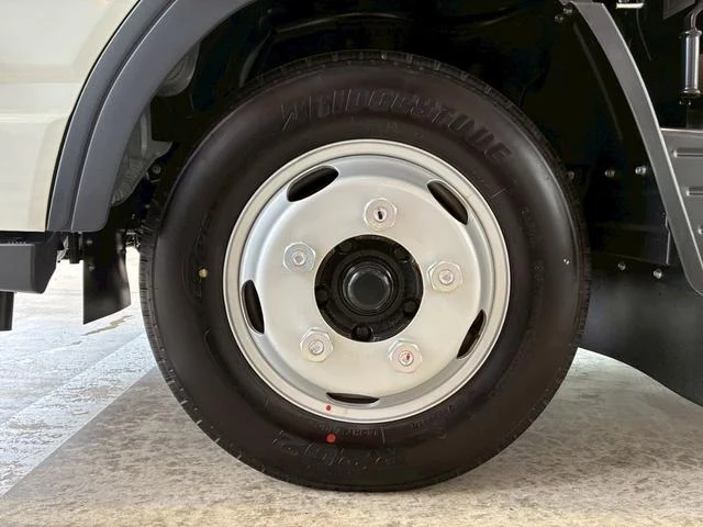 Mitsubishi Fuso CANTER 60